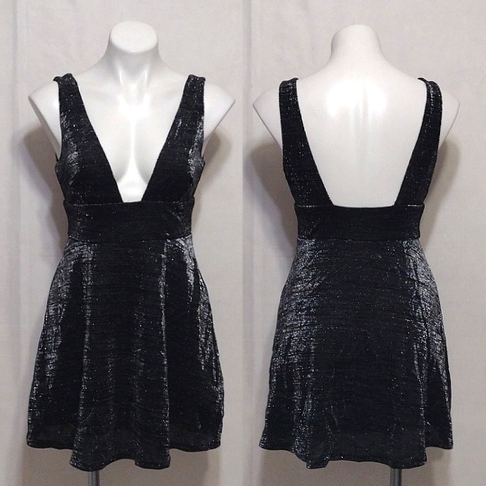 Urban Outfitters Sexy Bareback Shimmery Cocktail Party Dress M Nightout Glam